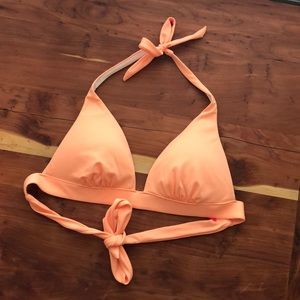 VS Peach push up triangle top!